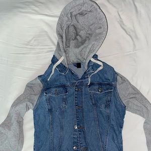 Button up jacket (M)